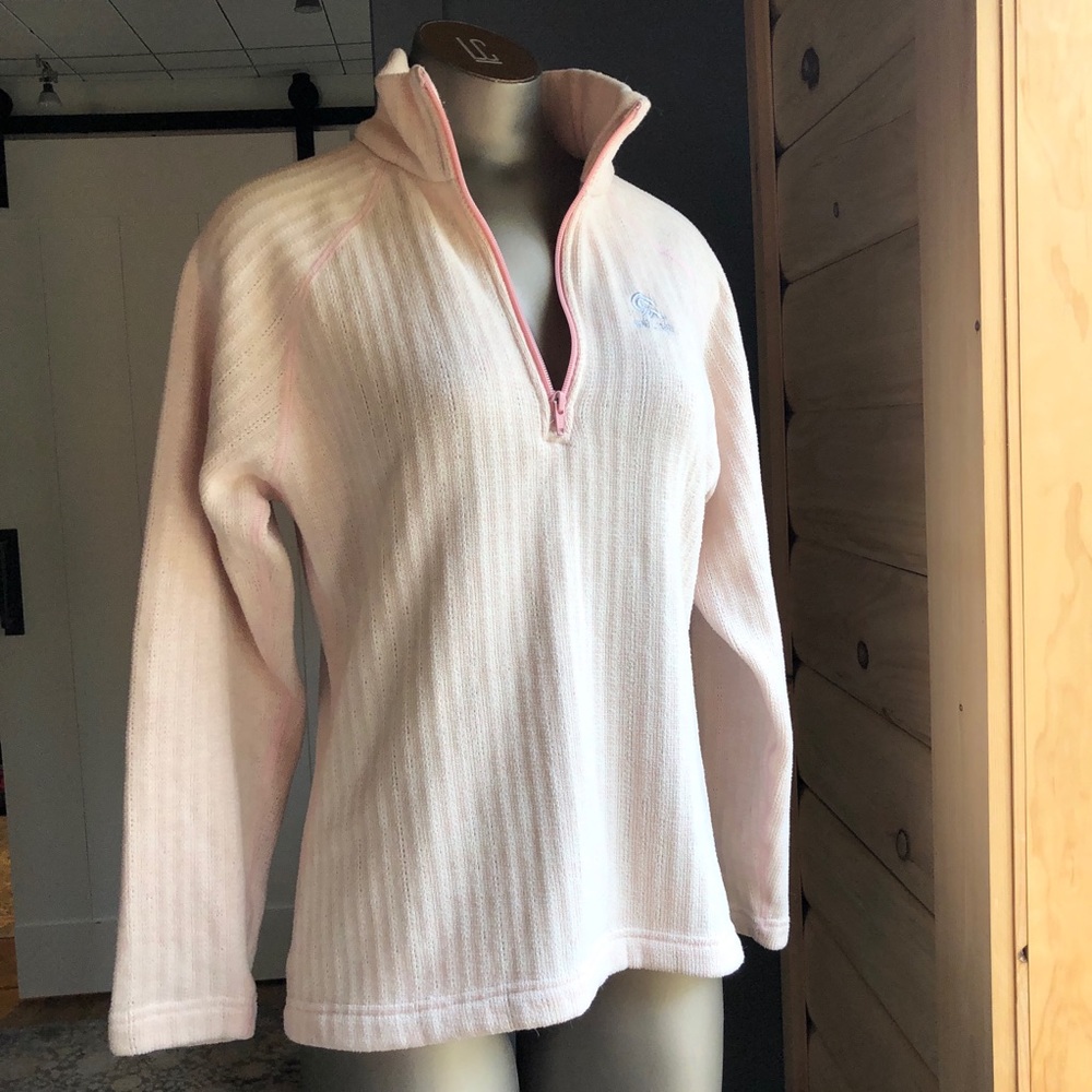 Specter | Feminine and Flirty Pink Collared Sweatshirt